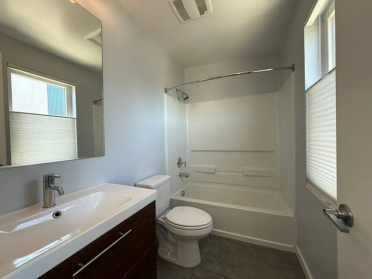 411 Garden St — Photo 15