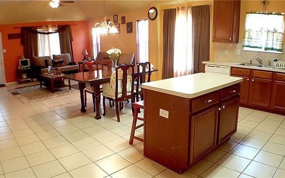 3rd image of 2519 Taos Dr