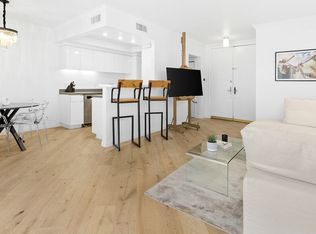 1131 Alta Loma Rd APT 323, West Hollywood, CA 90069