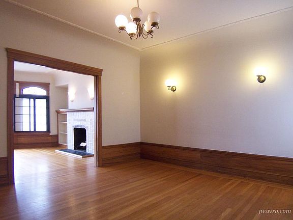 2nd image of 460 34th Ave #460