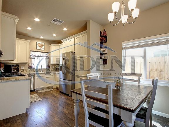 4th image of 5546 Hanover Ct