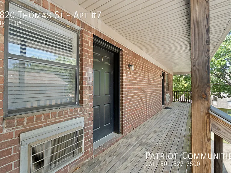 8820 Thomas St #7 — Photo 2