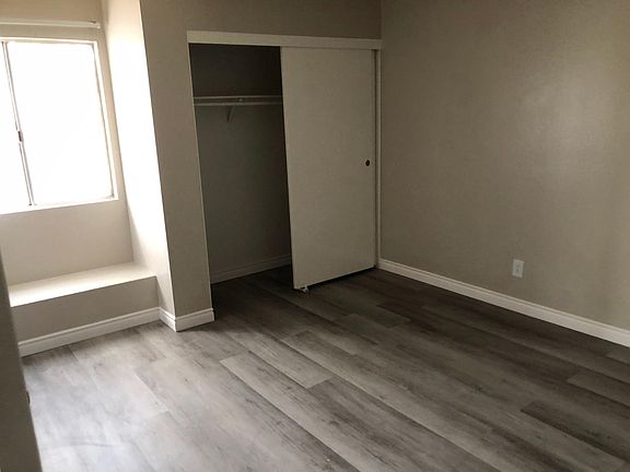 5th image of 16645 Valencia Ave