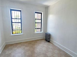 1427 35th St #4, Brooklyn, NY 11218