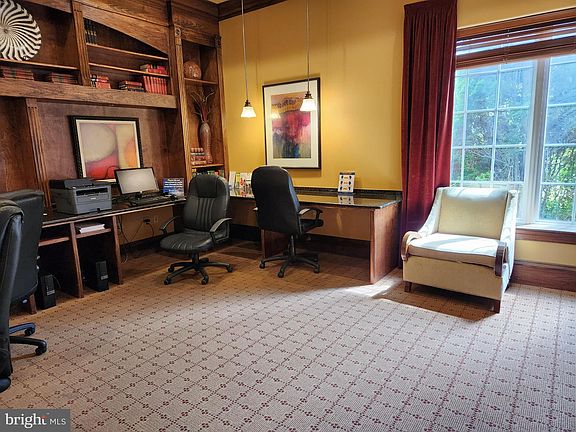 5th image of 12949 Centre Park Cir APT 202