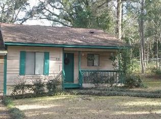 4111 Brewster Rd, Tallahassee, FL 32308