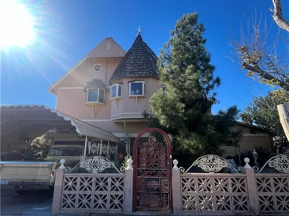 2800 Howard Dr, Las Vegas, NV 89104