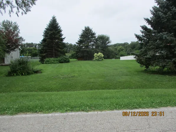 3888 Brookside Dr, Crown Point, IN 46307