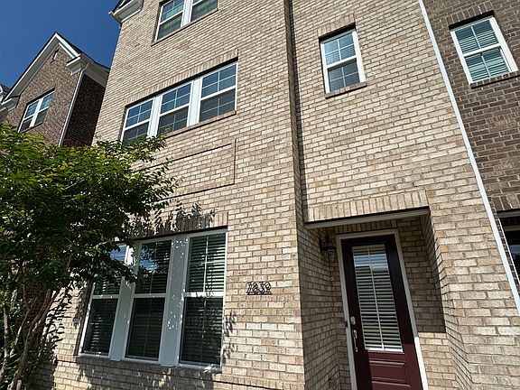 7839 Reunion Row Dr. front entrance