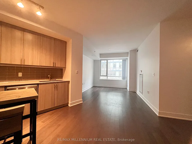 1 The Esplanade Dr #202 — Photo 19