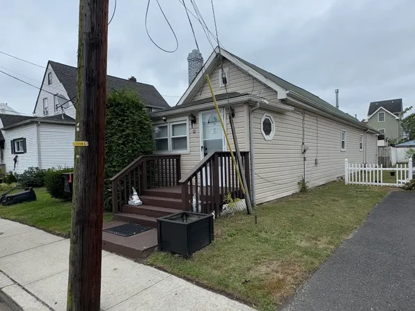 10 Jahn Street, Keansburg, NJ 07734