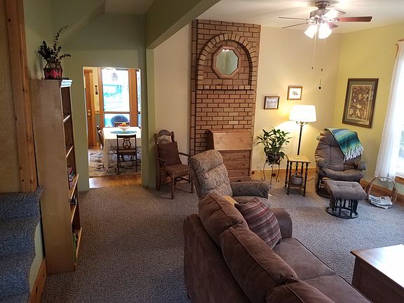 Living room(from front door)