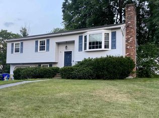 359 Blevens Dr, Manchester, NH 03104