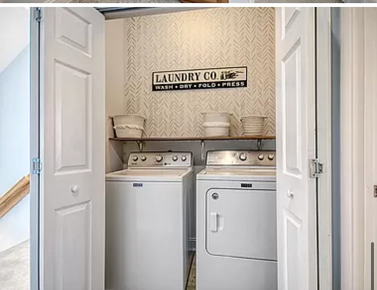 1490 Seabago Dr — Photo 17
