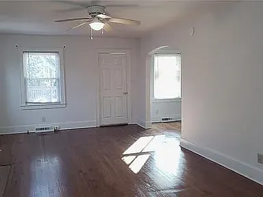 19600 Smith Cir — Photo 2