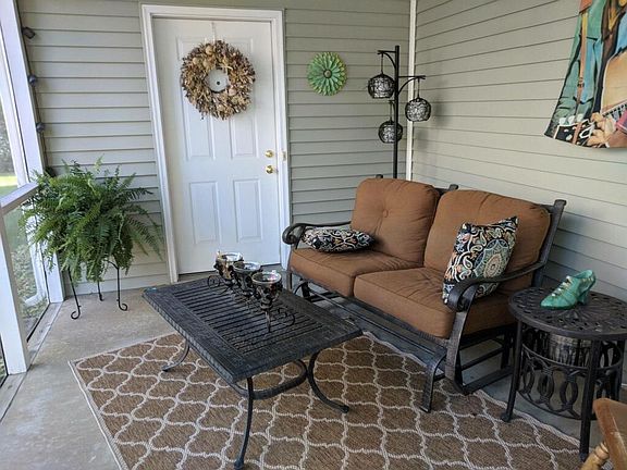 2nd image of 2218 Stori Ln