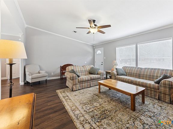3rd image of 115 Green Mountain Dr