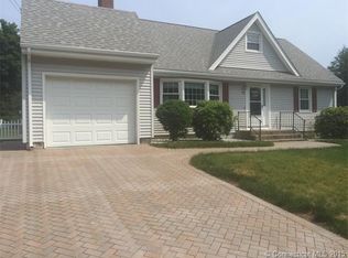 77 Tracy Dr, Manchester, CT 06042