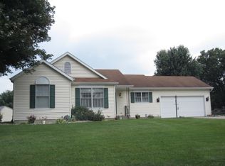 22911 Foxfire Dr, Elkhart, IN 46514