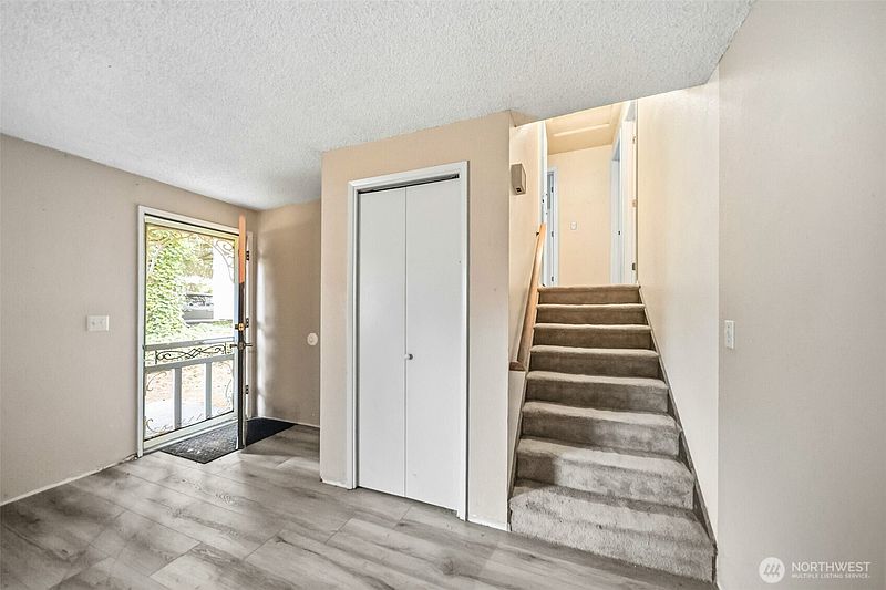 2nd image of 4391 SE Horstman Road