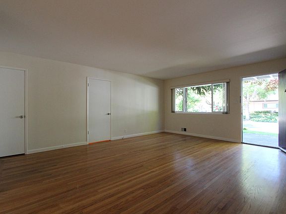 5th image of 293 Waverley St