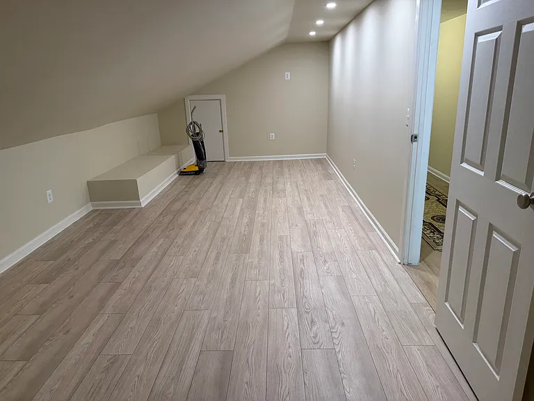 1407 Central Ave E — Photo 17