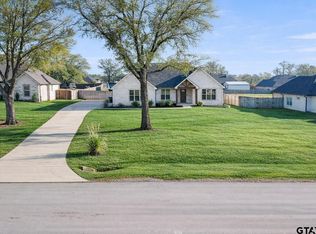 7855 Freestone Dr, Bullard, TX 75757