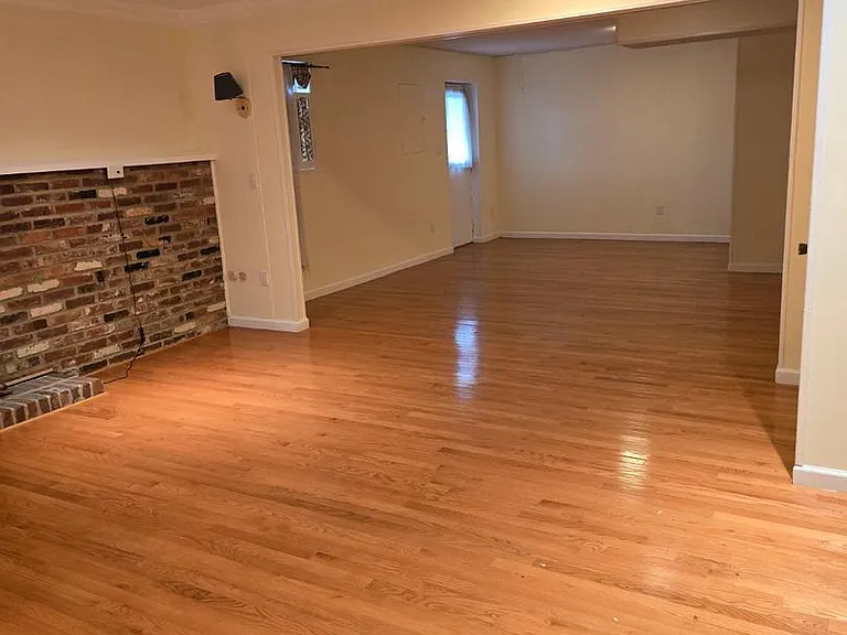 Enid Dr — Photo 11