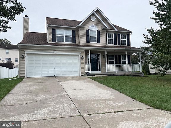 2nd image of 911 Glouster Cir