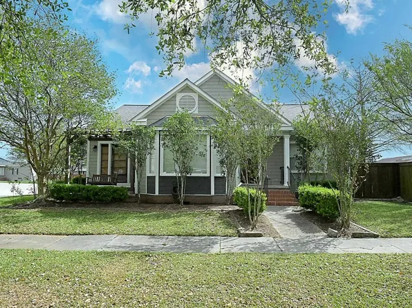 420 6th St, Morgan City, LA 70380