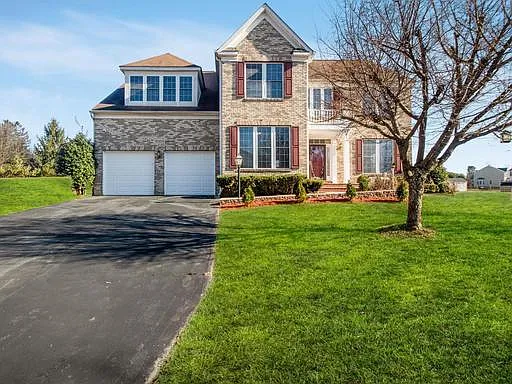 15309 Lions Den Rd — Photo 1