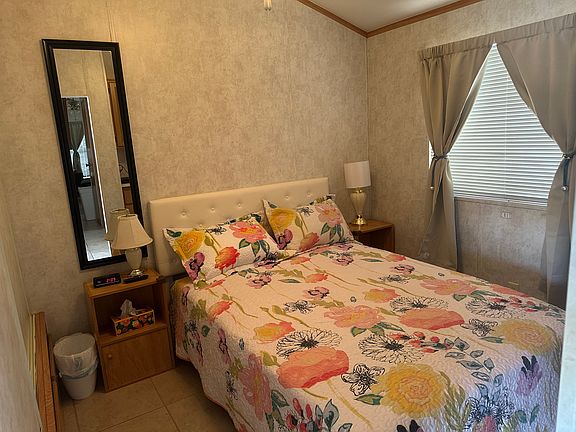 4th image of 1110 N Henness Rd #1096