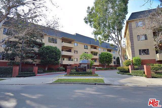 1st image of 631 Wilcox Ave APT 3F