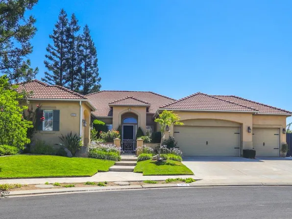 1813 N Ryan Ave, Clovis, CA 93619