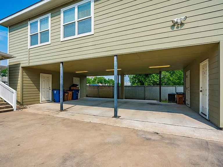 6007 Fairway St #C — Photo 2