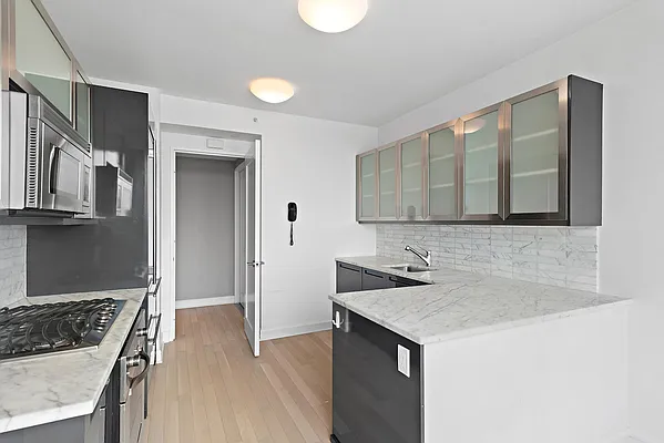 Rented by Compass | media 4