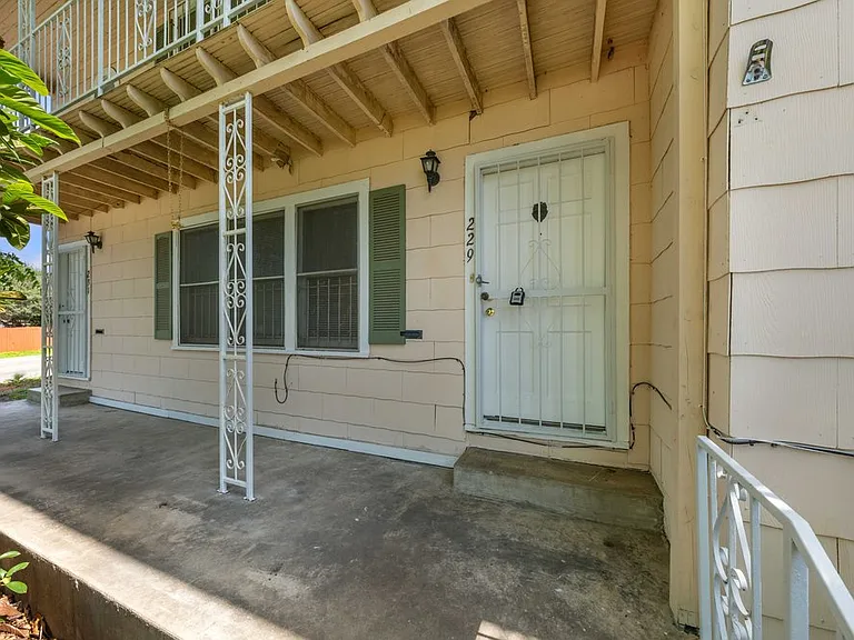 229 Alexander Hamilton Dr #1 — Photo 3