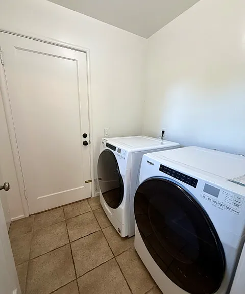 2040 Wellesley St #2040 — Photo 16