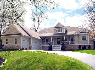1680 Lake Johanna Blvd, Arden Hills, MN 55112