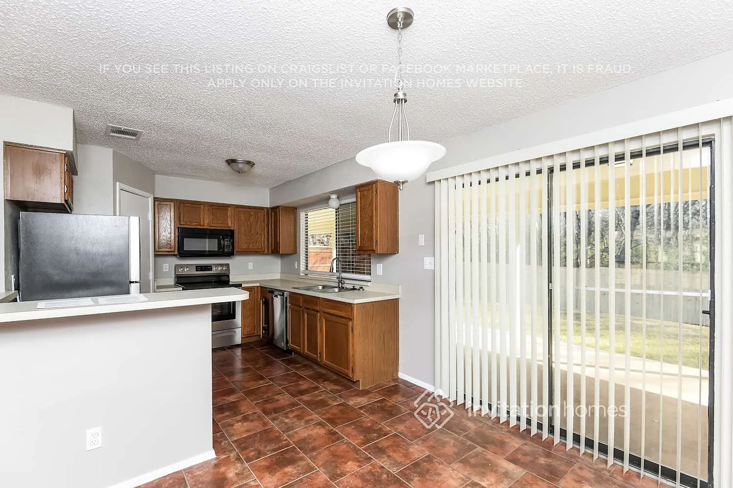 4346 Winchester Grand Prairie, TX 75052 — Photo 4