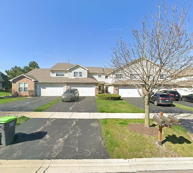 533 Mallard Ln #D — Photo 1