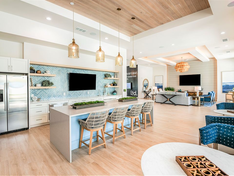 Clubhouse Demonstration Kitchen