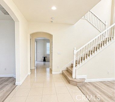 4th image of 3249 E Drycreek Rd