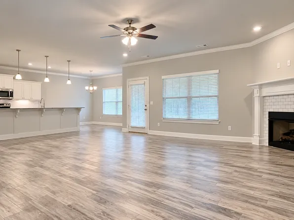 34 Woodbridge Dr, Bella Vista, AR 72714