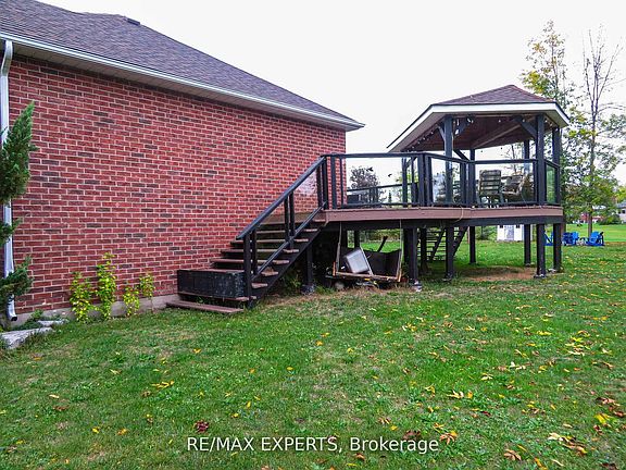 3rd image of 3771 Harrys Ln