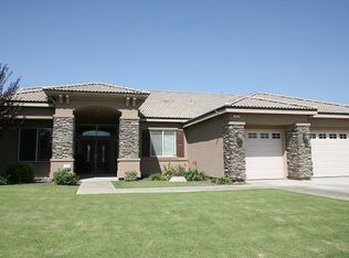 13416 Hinault Dr, Bakersfield, CA 93314