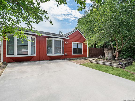 2nd image of 9258 SEAFARER DR