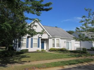 107 Dover Ct #15, Galloway, NJ 08205
