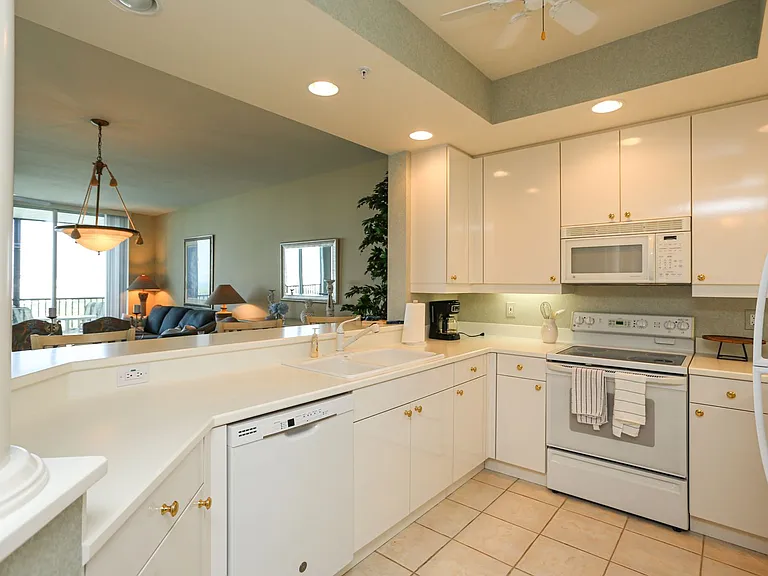 430 Cove Tower Dr #1202 — Photo 29