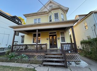 681 Orchard Ave APT 1, Pittsburgh, PA 15202